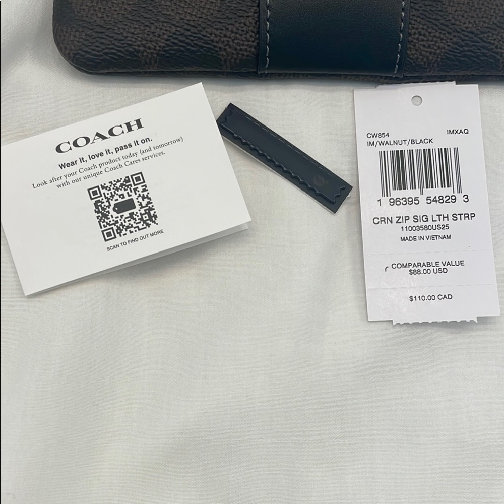 NWT Coach Black and Brown Wristlet - Picture 8 of 10